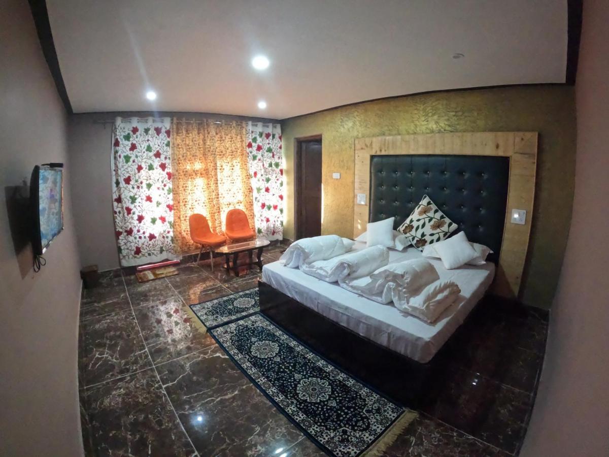Hotel Seven Pahalgām Zewnętrze zdjęcie